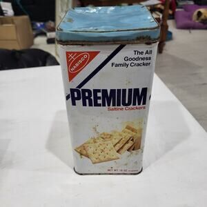 Vintage Nabisco Premium Saltine Crackers 15 oz Metal Tin Container circa 1978